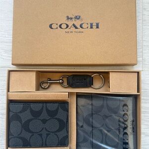 Coach Signature Black Key and Card Holder Set